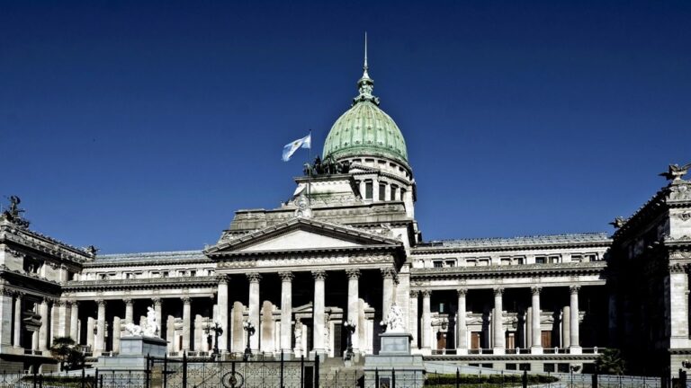 Diputados debatirán la suspensión de las PASO
