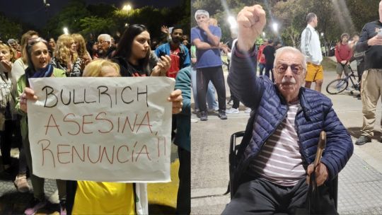 Cacerolazo en Remedios de Escalada por Pablo Grillo, el fotógrafo herido en la marcha