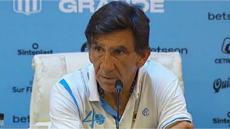 Gustavo Costas, tras la derrota de Racing: «A este equipo lo dieron por muerto muchas veces»