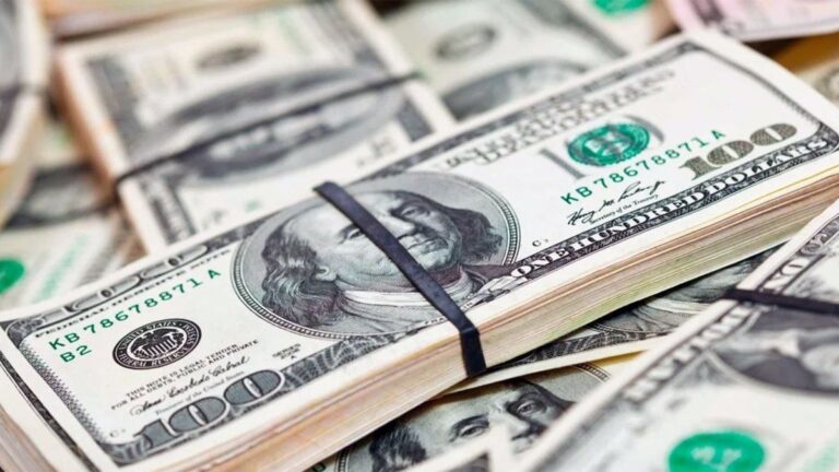 Dólar blue hoy minuto a minuto: a cuánto está este lunes 28 de abril