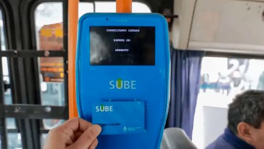 Tarjetas SUBE sin nominar pagarán $1.888 en lugar de $1.580 en Córdoba