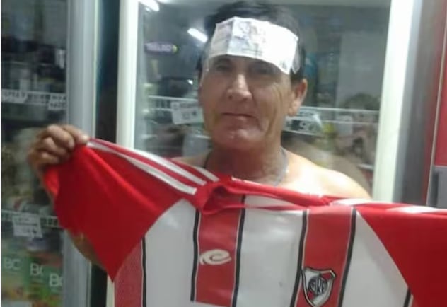 Córdoba: le depositaron $500.000 por error a un cuidacoches, los devolvió y no aceptó la recompensa