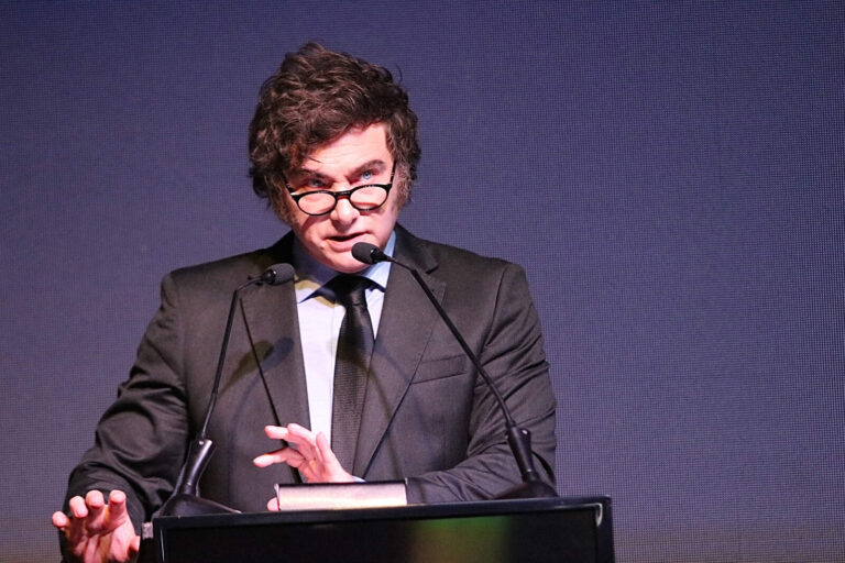 Javier Milei acusó a los gobernadores de buscar ‘destruir al gobierno nacional’