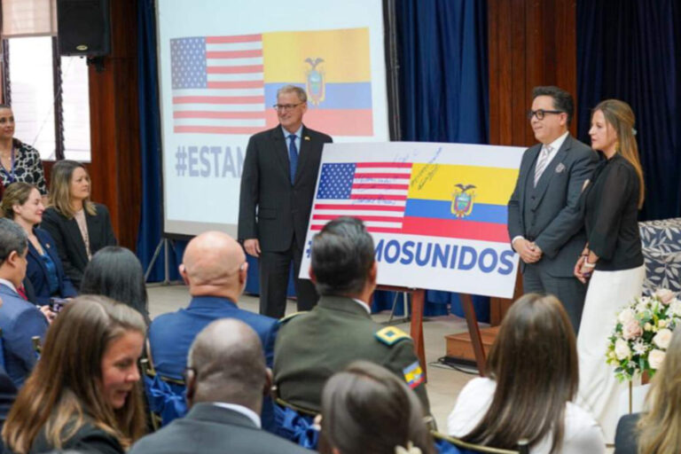 De que se trata el proyecto clear contra lavado de activos?