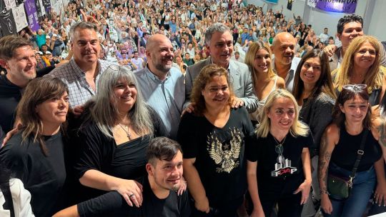 Escuela de Formación, Debate y Análisis Político, la usina de Sebastián Pareja: crecimiento territorial y donaciones de Karina?