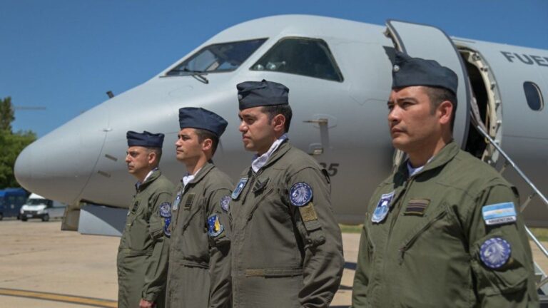 Salarios: el Gobierno confirmó un aumento escalonado del 7,5% para los sueldos de las Fuerzas Armadas