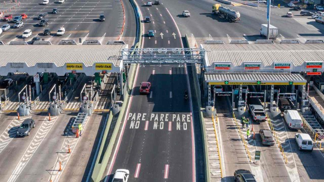 Peajes: todas las polémicas detrás de las concesiones de miles de kilómetros de rutas