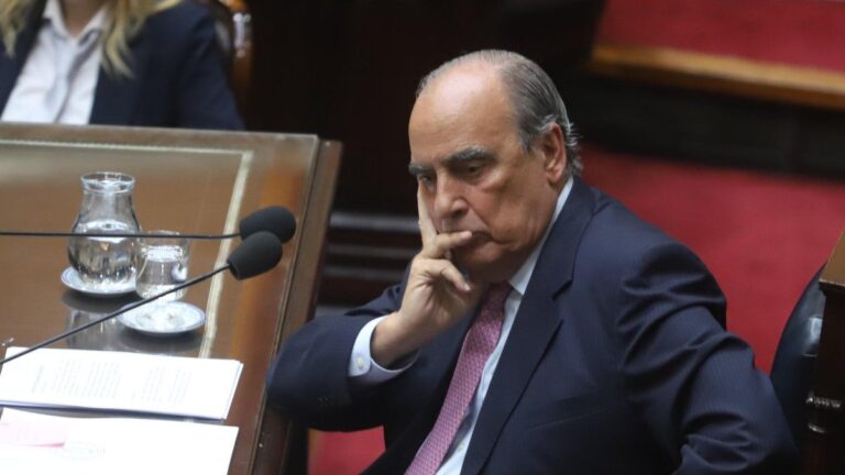 Primera reacción del Gobierno tras un nuevo golpe en Diputados: «Perdimos todas»