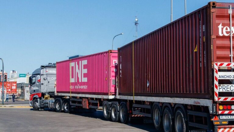 El Gobierno autorizó la circulación plena de bitrenes en rutas de todo el país