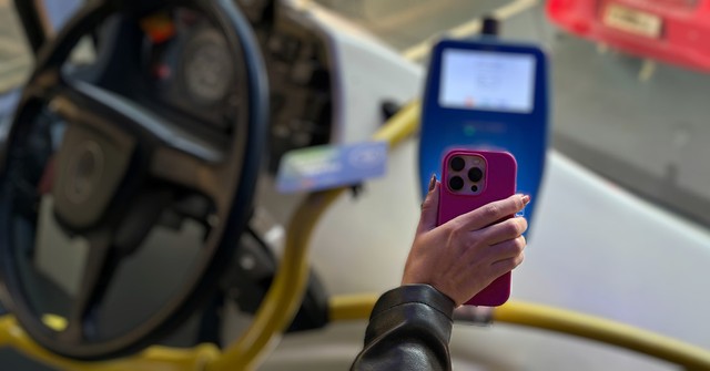 Cómo pagar el boleto de colectivo con QR de Mercado Pago