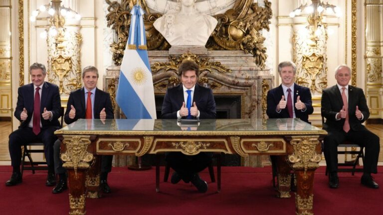 Javier Milei presenta el Presupuesto 2026 en medio de la crisis política y de dudas sobre el rumbo económico