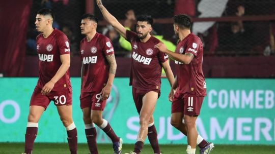 Lanús golpeó en el final y logró un triunfo de oro ante Fluminense en Copa Sudamericana