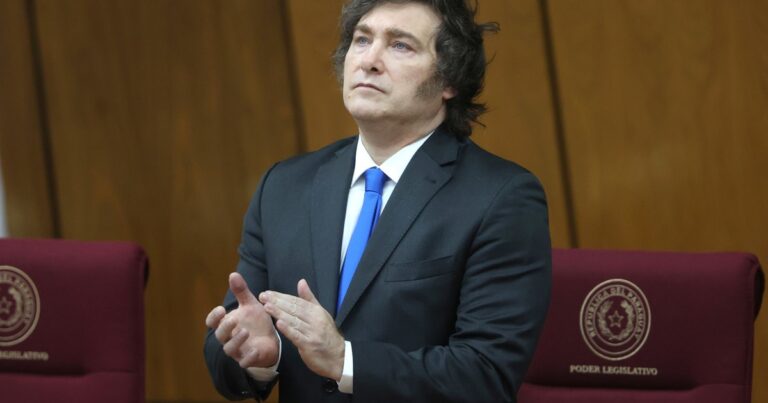 Javier Milei y sus medidas, EN VIVO: el Presidente va a la ONU a escuchar a Donald Trump y luego se reunirá con él en busca de un préstamo para Argentina