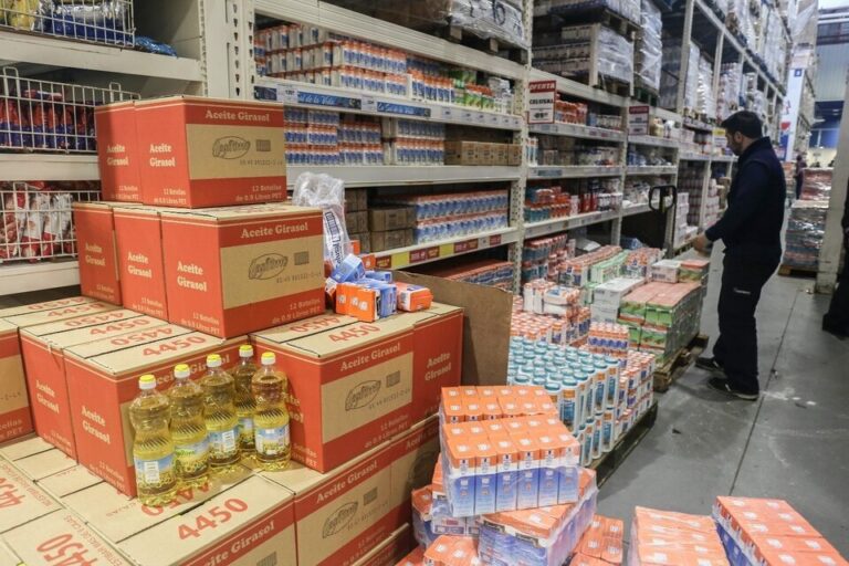 A ingresos planchados, consumo liquidado