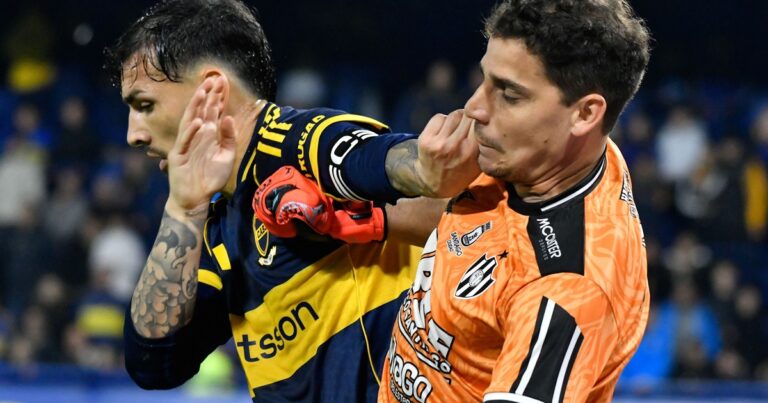 La denuncia de un rival de Boca sobre Paredes: «Tiene un cuidado especial»