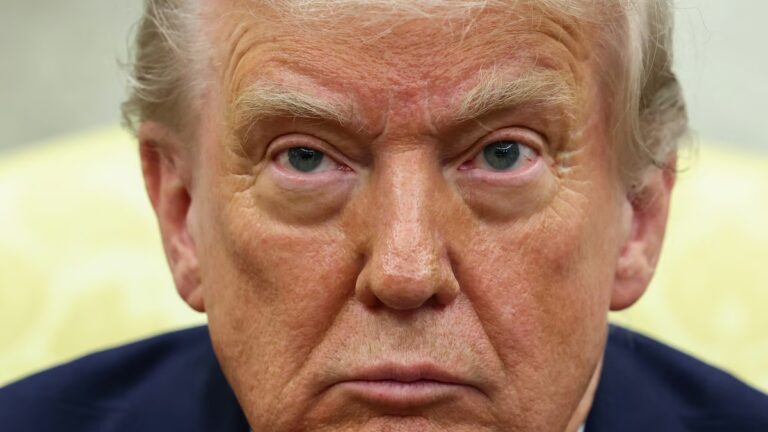 El salvataje del Tesoro de EEUU es una victoria de Donald Trump, que consolida su intervención en América Latina