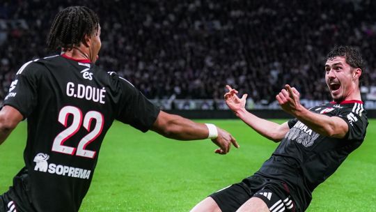 Joaquín Panichelli volvió a convertir, pero el Lyon de Tagliafico se quedó con los tres puntos