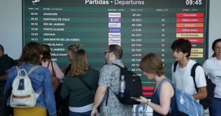 Hoy comienza el paro de controladores aéreos en todo el país: afectará a todos los aeropuertos y se extenderá cinco días