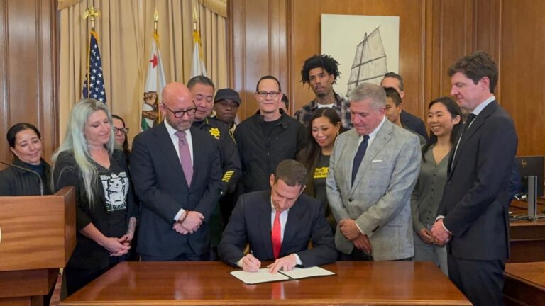 Noticias de California hoy, en vivo: ley en San Francisco crearía viviendas y empleos y últimos reportes del 26 de febrero